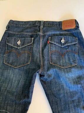 VTG 2008 Levi’s Western Slim Straight Jeans 36x25 (Tag 30) Button Flap Pocket